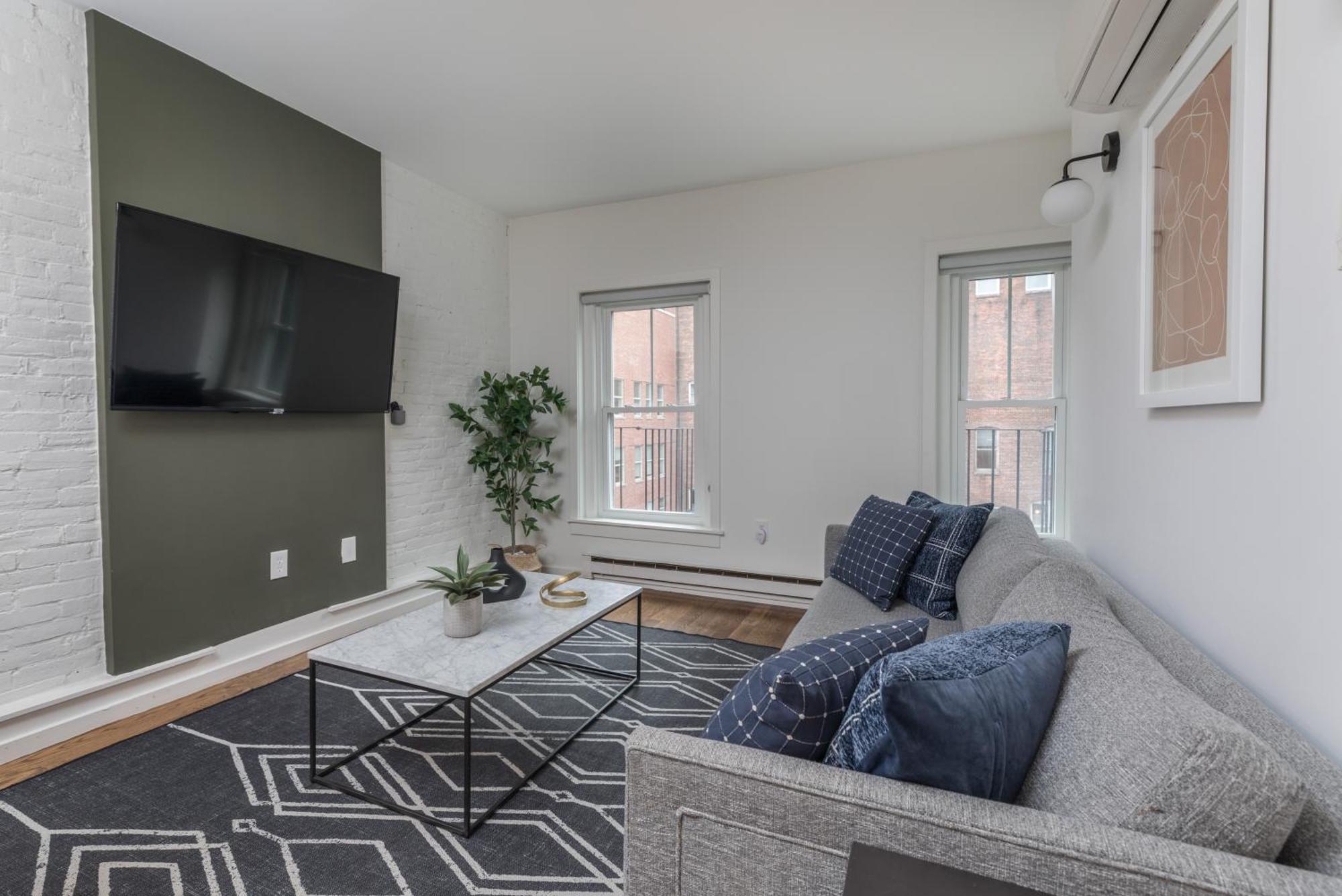 304 Newbury Street By Thatch Boston Exterior photo