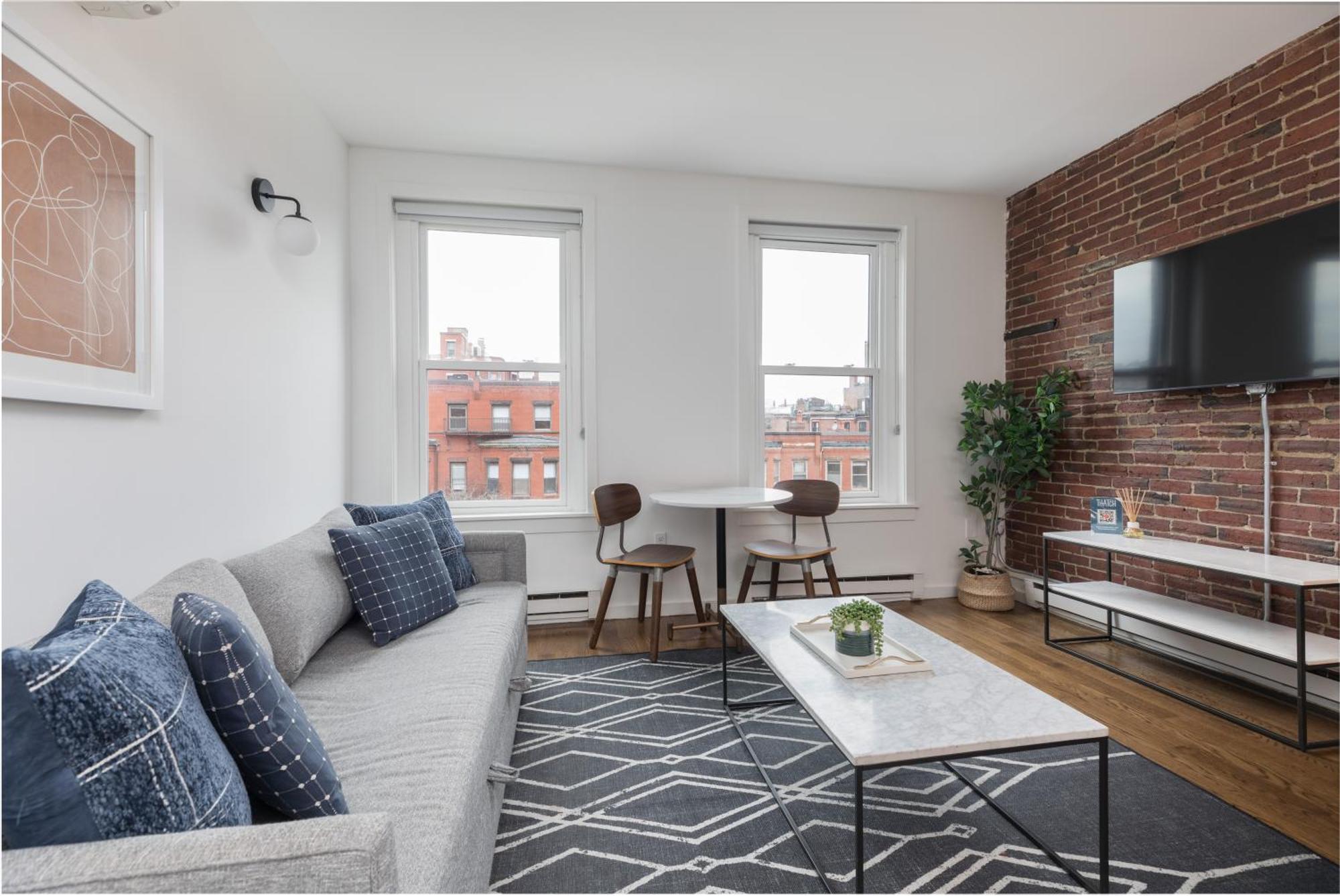 304 Newbury Street By Thatch Boston Exterior photo